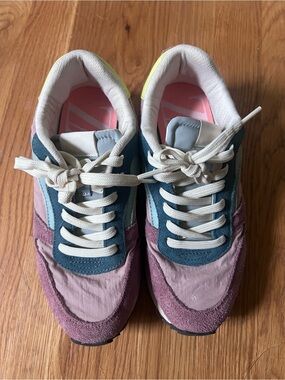 Zara Pink & Teal Mixed-Material Women’s Sneaker